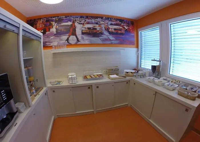 Msc Отель Нойнкирхен